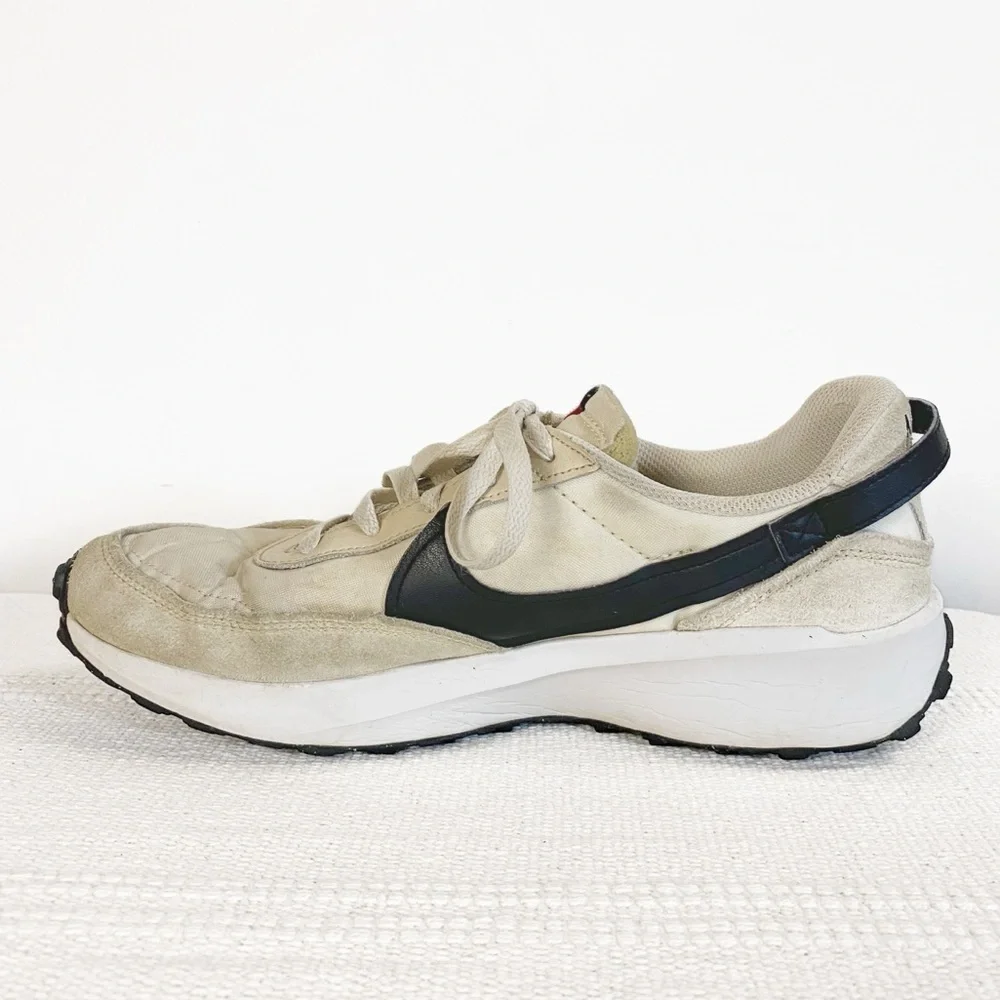 Nike waffle debut